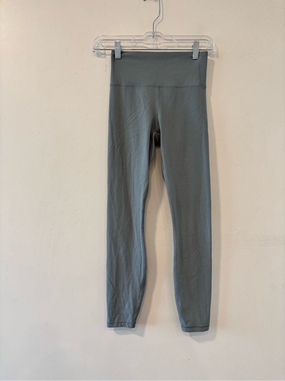 Vuori Vintage Pistachio Green All the Feels Legging Women's Size XS Gym Pilates